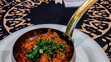 Puré de berenjenas, espinacas y tomates (Maha Baingan)