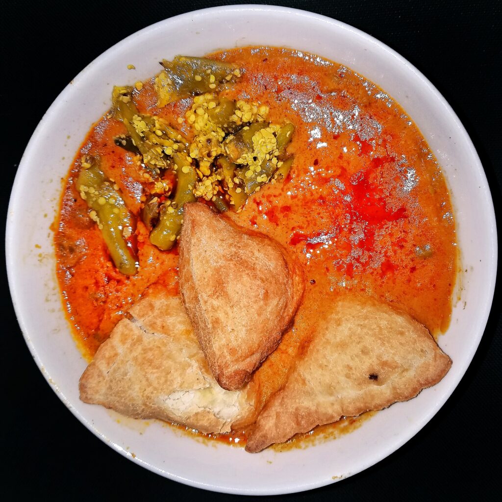 Empanadillas de verduras (Samosa)