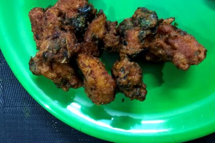 Buñuelos sencillos (Sada Pakoras)
