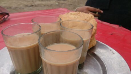Crackers indios con semillas (Maṭṭhī)