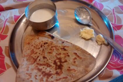 Tortas hojaldradas (Parāṭhā)