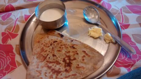 Tortas hojaldradas (Parāṭhā)