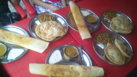 Crepes de arroz y urad (Doṣā / Dosa)
