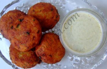 Tortas fritas de patata (Alu Ki Tikki)
